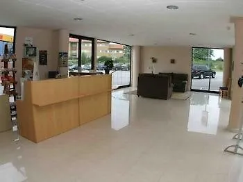 Puerta De Santillana Hotel