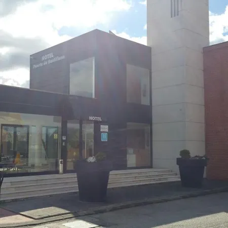 Puerta De Santillana Hotel