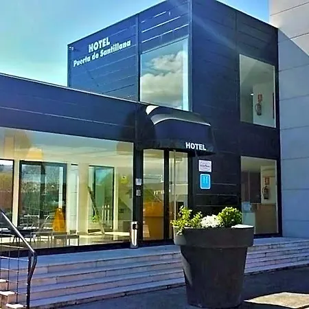 Puerta De Santillana Hotell