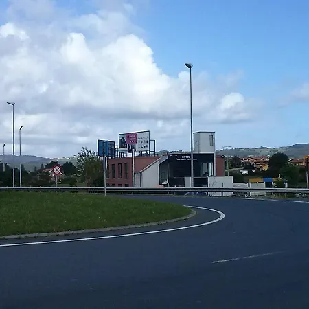 Puerta De Santillana Hotel 3*