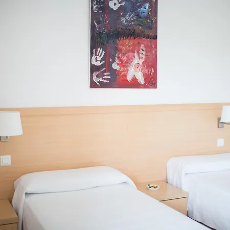 Puerta De Santillana 3* Reocín