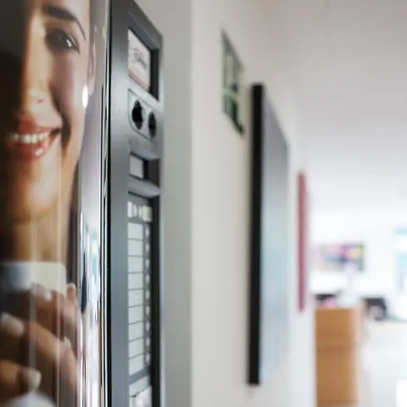 Hotel Puerta De Santillana 3*