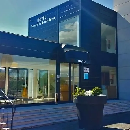 Puerta De Santillana 3* Reocín