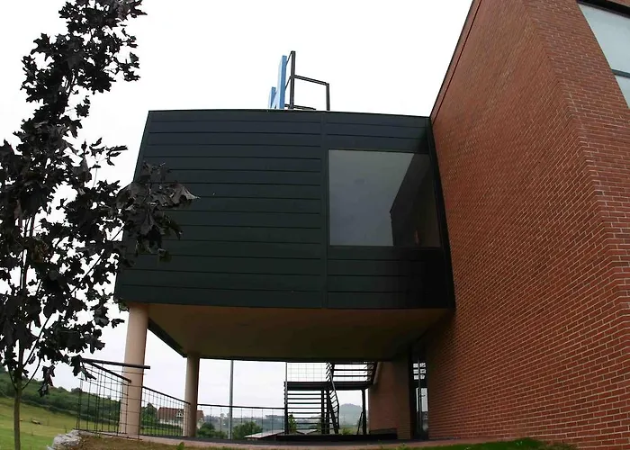 Puerta De Santillana מלון Reocín