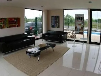 Puerta De Santillana מלון Reocín