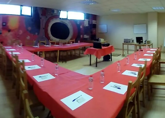 מלון Puerta De Santillana Reocín