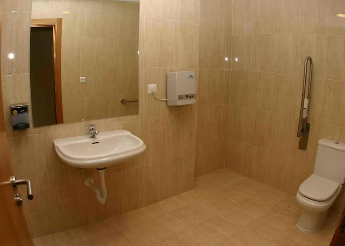 Hotel Puerta De Santillana Reocin