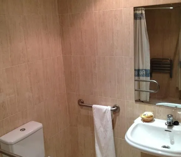 Puerta De Santillana